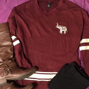 Rue21 Sweatshirt (XL)